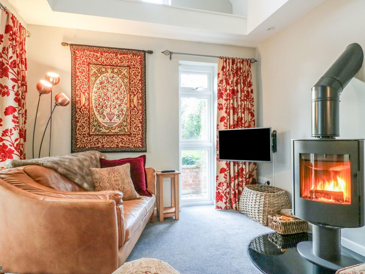 South Lodge Sturminster Newton Buitenkant foto